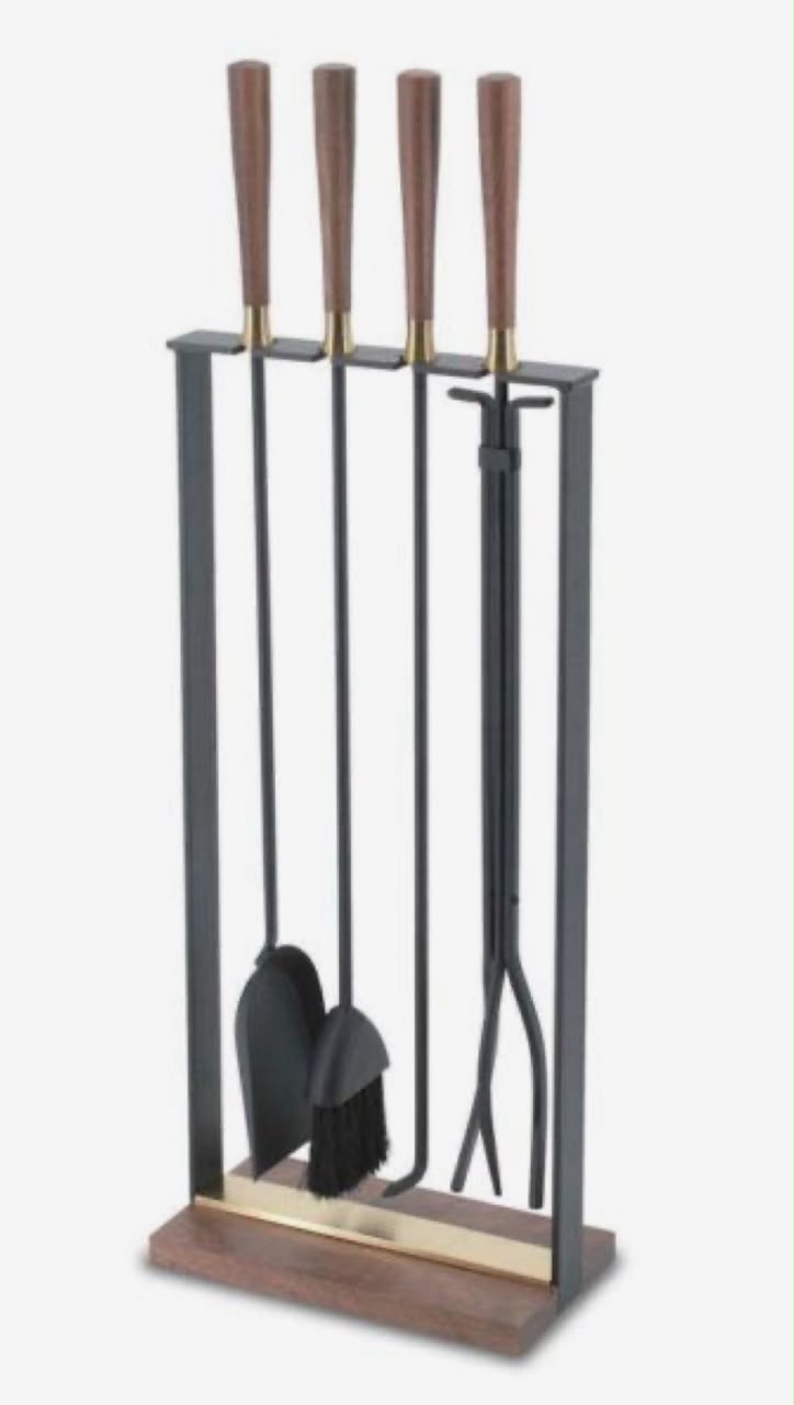 WOOD HANDLE FIREPLACE TOOL SET